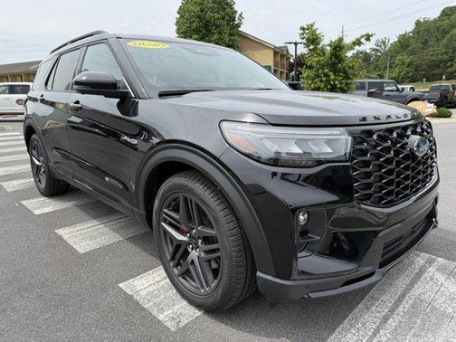 Agate Black Metallic 2026 Ford Explorer ST