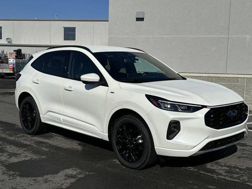 2025 Ford Escape ST-Line Elite