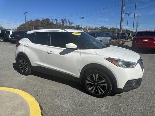2020 Nissan Kicks SV