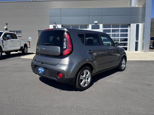 2018 Kia Soul Base
