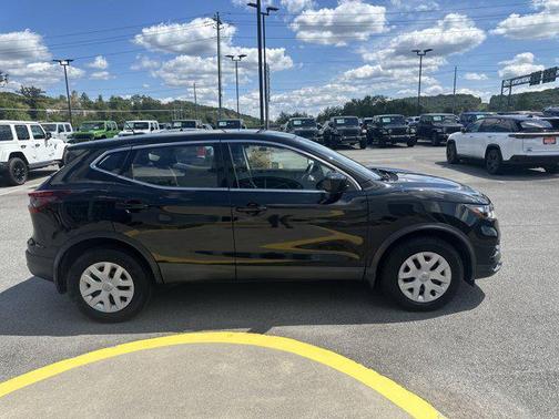 2020 Nissan Rogue Sport S
