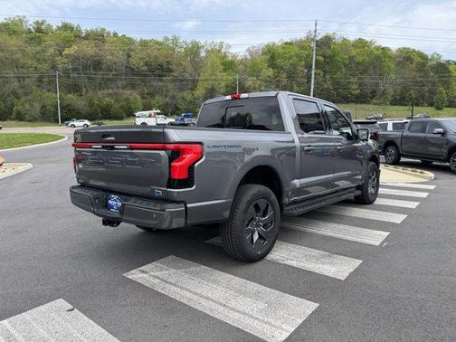 2025 Ford F-150 Lightning LARIAT