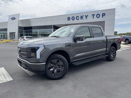 2025 Ford F-150 Lightning LARIAT