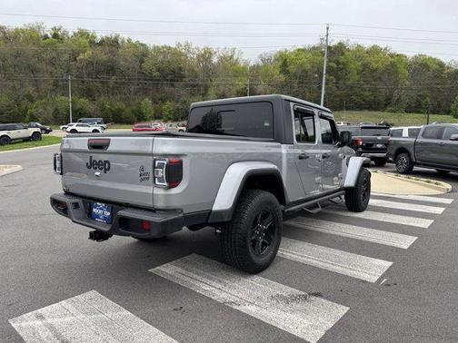 2021 Jeep Gladiator Willys 4x4