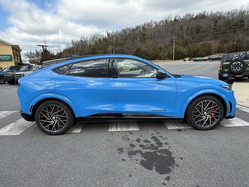 2022 Ford Mustang Mach-E GT