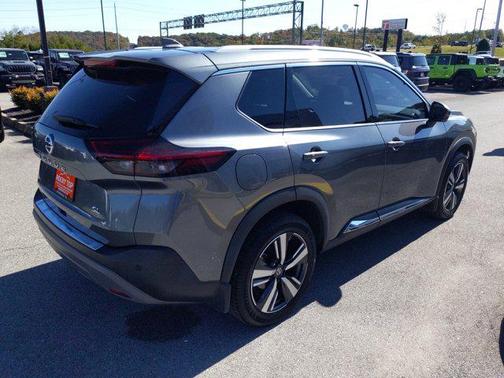 2021 Nissan Rogue SL