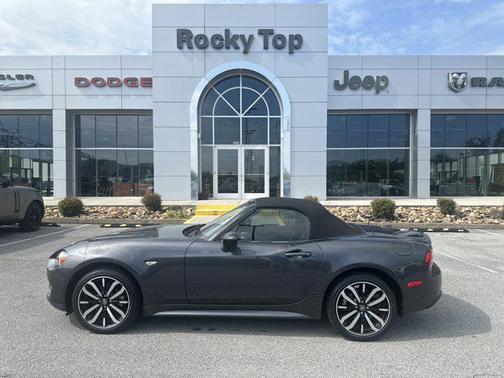 2020 FIAT 124 Spider Base