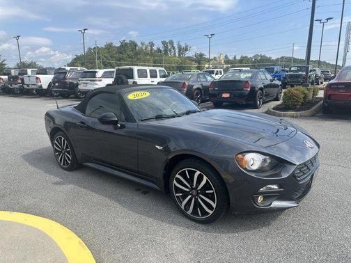 2020 FIAT 124 Spider Base