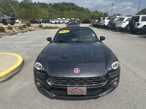 2020 FIAT 124 Spider Base