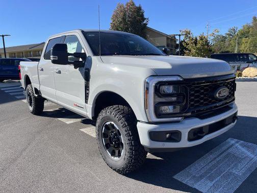 2026 Ford F-250 Lariat