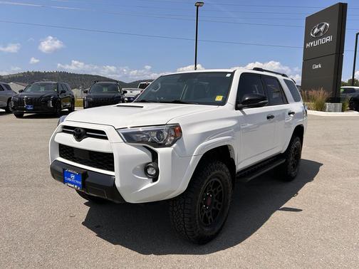2021 Toyota 4Runner Venture