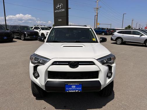 2021 Toyota 4Runner Venture