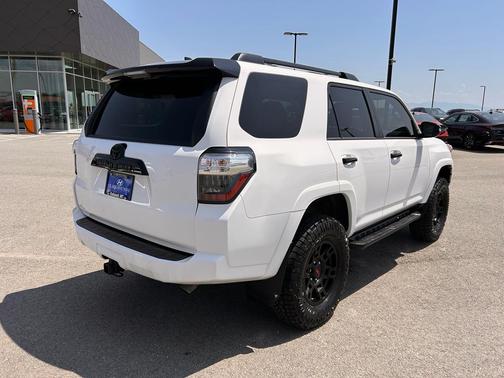 2021 Toyota 4Runner Venture