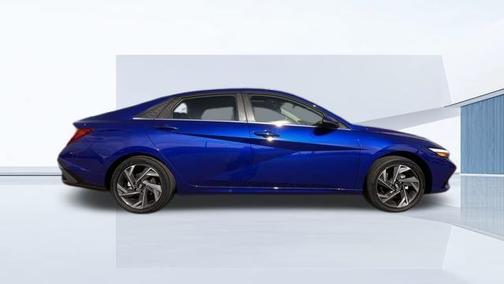 2025 Hyundai ELANTRA HEV Limited