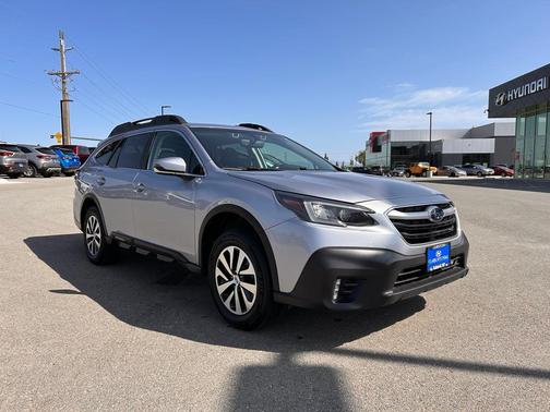 2022 Subaru Outback Premium
