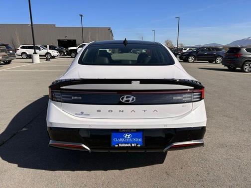 2025 Hyundai SONATA Hybrid Limited
