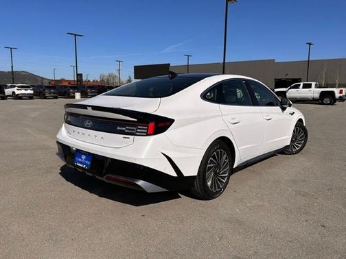 2025 Hyundai SONATA Hybrid Limited