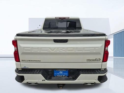 2022 Chevrolet Silverado 1500 High Country
