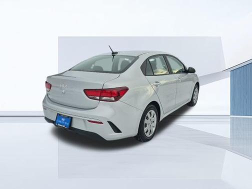 2022 Kia Rio LX