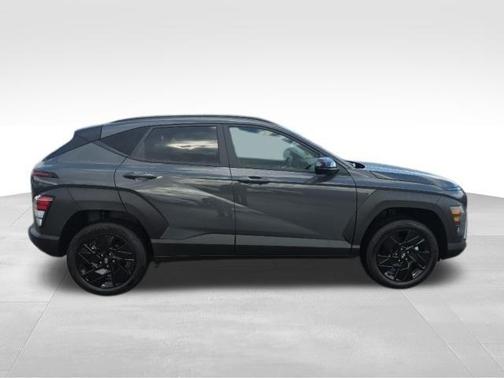 Gray Pearl 2026 Hyundai KONA SEL Sport