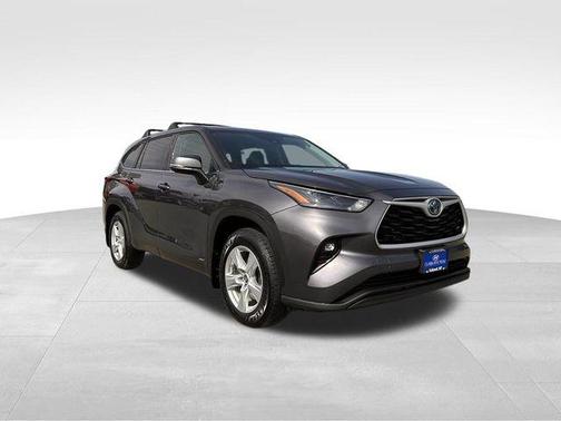 2022 Toyota Highlander Hybrid LE