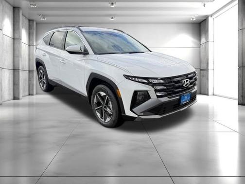 Pearl 2026 Hyundai TUCSON Plug-In Hybrid SEL