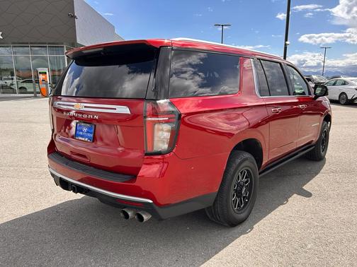 2021 Chevrolet Suburban High Country