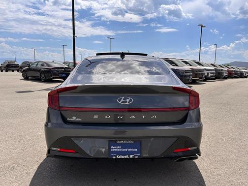 2022 Hyundai SONATA SEL