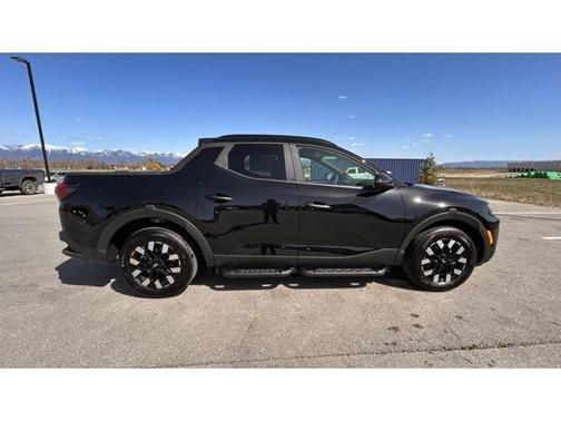 2025 Hyundai SANTA CRUZ SEL Activity