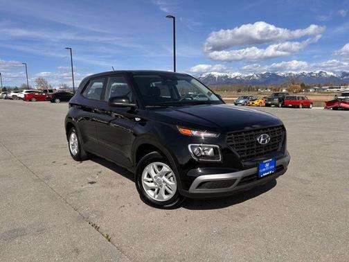 2025 Hyundai VENUE SE