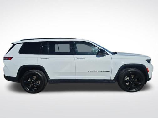 2021 Jeep Grand Cherokee L Laredo