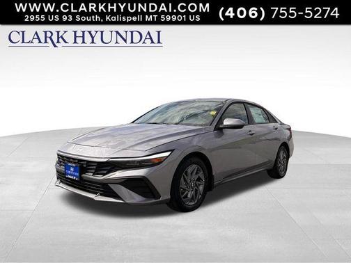 Metal 2025 Hyundai ELANTRA HEV Blue