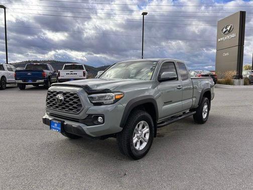 2022 Toyota Tacoma TRD Off Road
