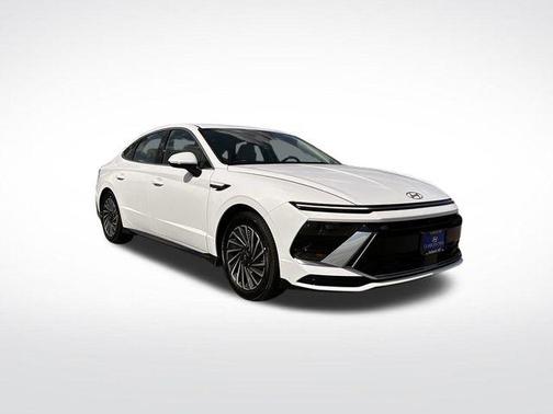 2024 Hyundai SONATA Hybrid SEL