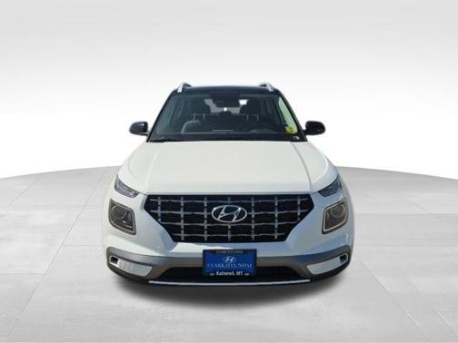 Lunar White 2026 Hyundai VENUE SEL
