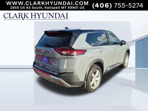 2021 Nissan Rogue Platinum