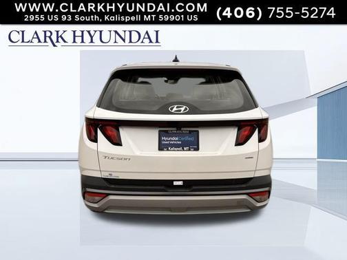 2025 Hyundai TUCSON SE