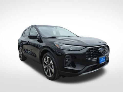 Black 2024 Ford Escape Platinum
