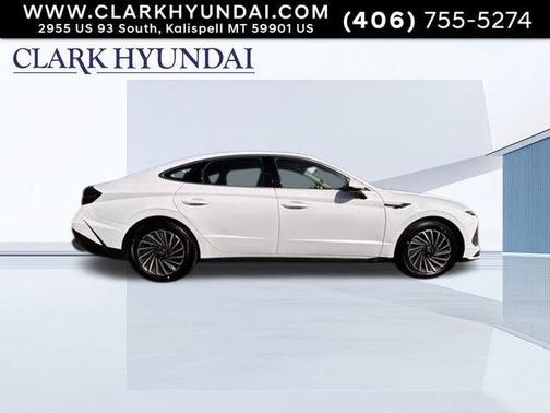 2025 Hyundai SONATA Hybrid SEL