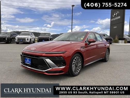 2025 Hyundai SONATA Hybrid SEL
