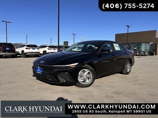 2025 Hyundai ELANTRA SE