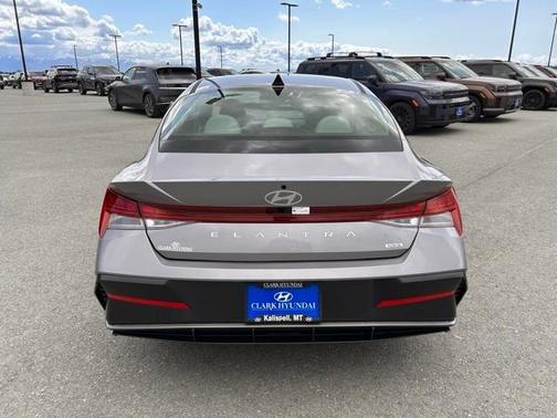 2025 Hyundai ELANTRA HEV Limited