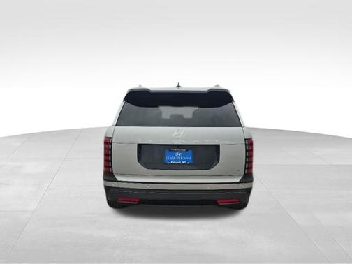 Silver Metallic 2026 Hyundai PALISADE SEL