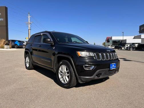2017 Jeep Grand Cherokee Laredo