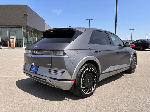 2024 Hyundai IONIQ 5 Limited