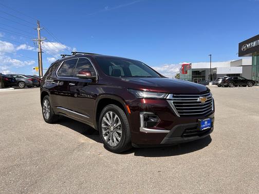 2023 Chevrolet Traverse Premier