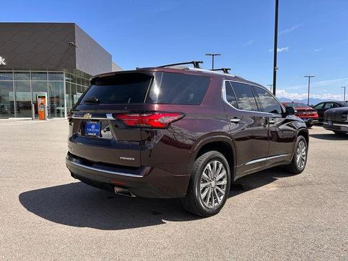 2023 Chevrolet Traverse Premier