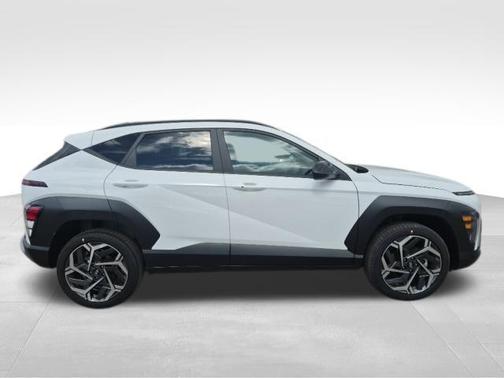 Atlas 2026 Hyundai KONA SEL Premium