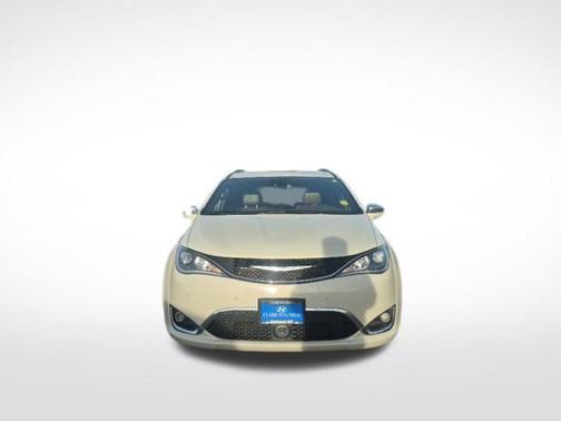 2020 Chrysler Pacifica Hybrid Limited