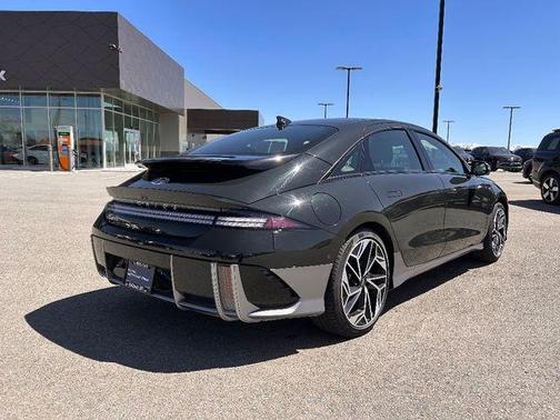 2023 Hyundai IONIQ 6 Limited